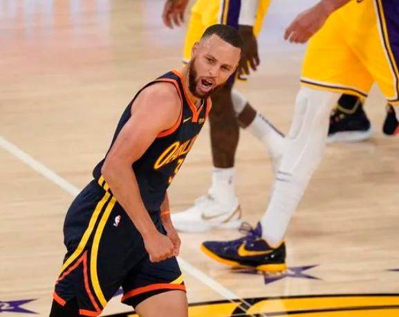 LOL官网-科尔用成功定义勇士赛季 库里：我们明年卷土重来